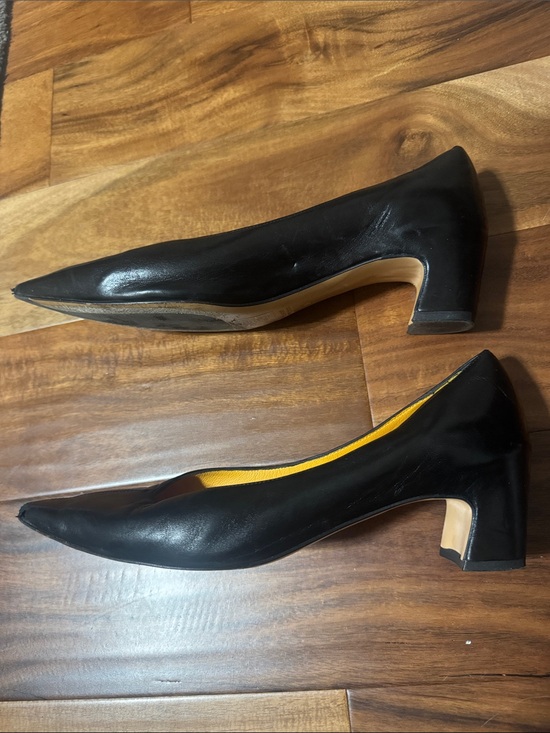 Mara bini Shoes - Mara bini Black Low Block Heel Pointed-Toe Pumps